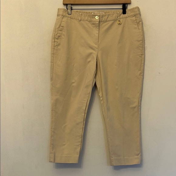 MICHAEL Michael Kors Pants - Michael Michael Kors Classic Cropped Khaki Pants Size 12 EUC